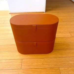 Dyson Airwrap boxes. Selling 2 for 50$ or 1 for 28$.